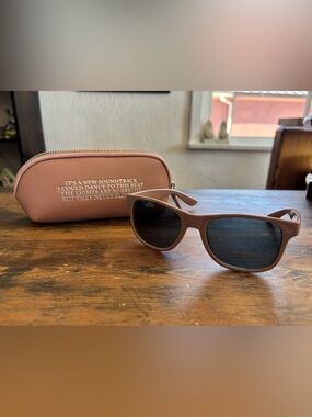 Taylor Swift Official Merch Matte Pink Sunglasses with Pink Zip Case